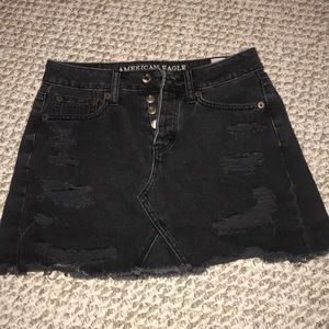 Size 0 American Eagle black denim skirt.